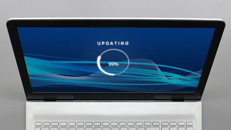 How To Stop A Laptop From Updating (How To Turn Off Updates)
